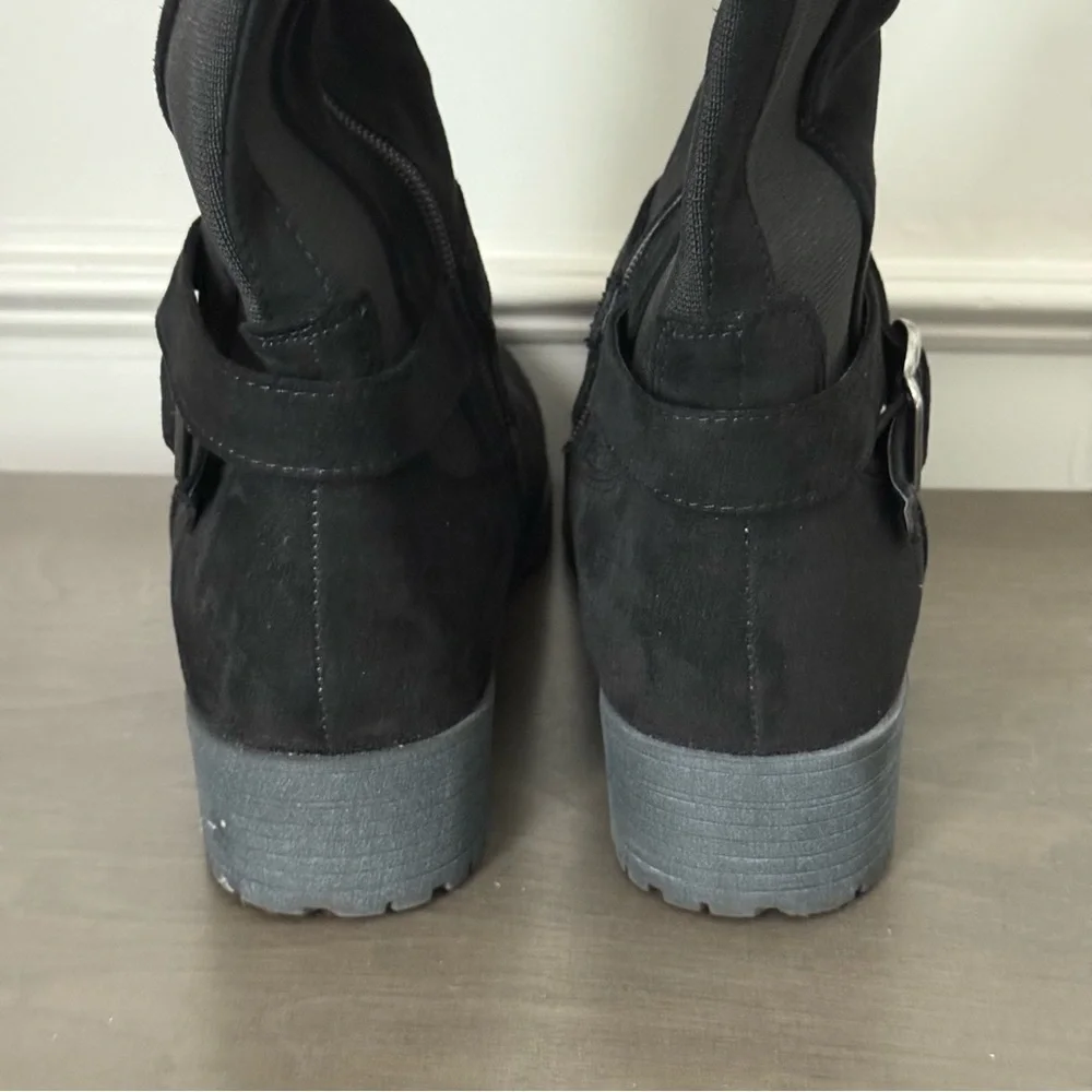 UNR8ED Black Suede Knee High Boots Size 10W